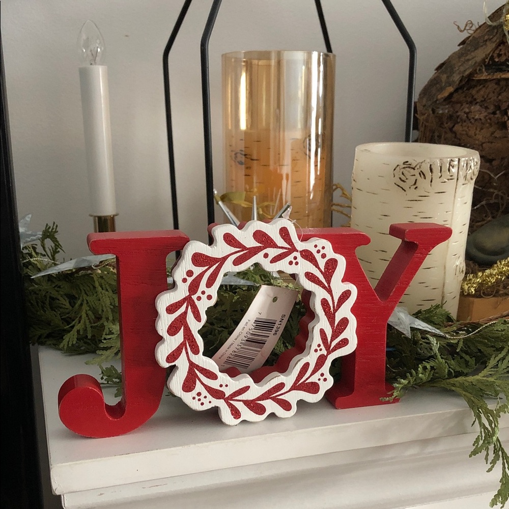 Festive Red and White JOY Holiday wooden Decoration NWT